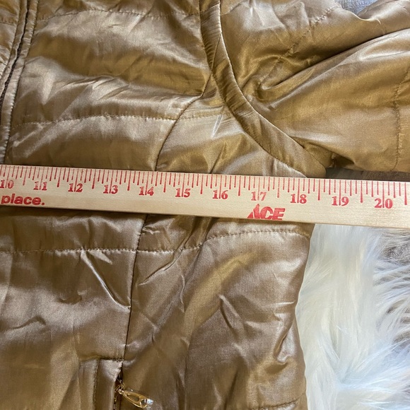 Etcetera Metallic Gold Puffer Jacket with zip off sleeves - Picture 7 of 13